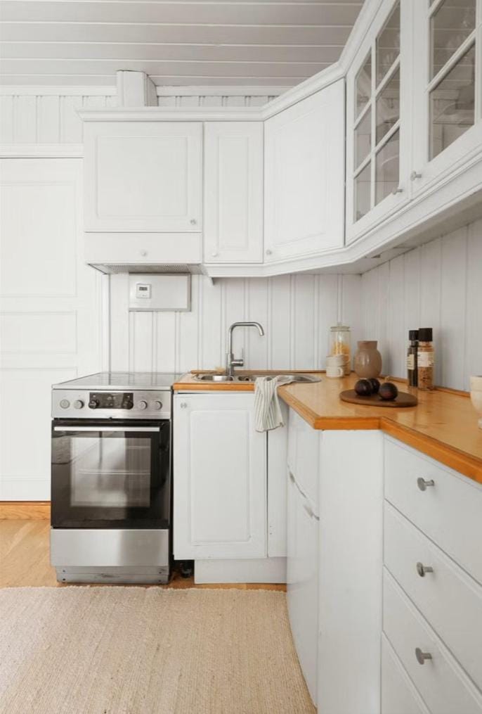 Coffee/tea facilities, Kitchen or kitchenette