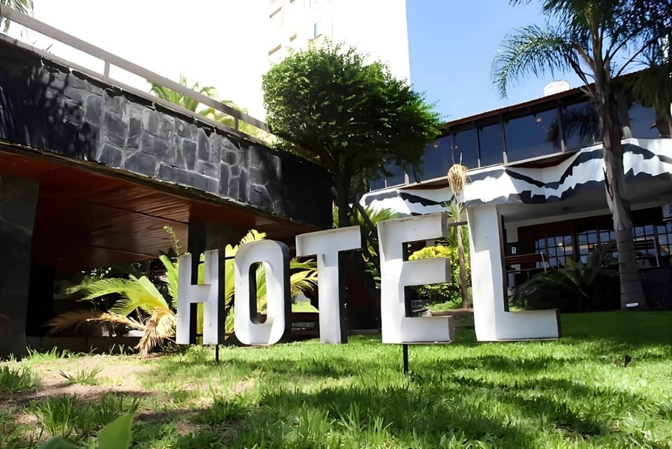 Hotel Carlos Paz Centro - MONTECATINI Hotel in Villa Carlos Paz