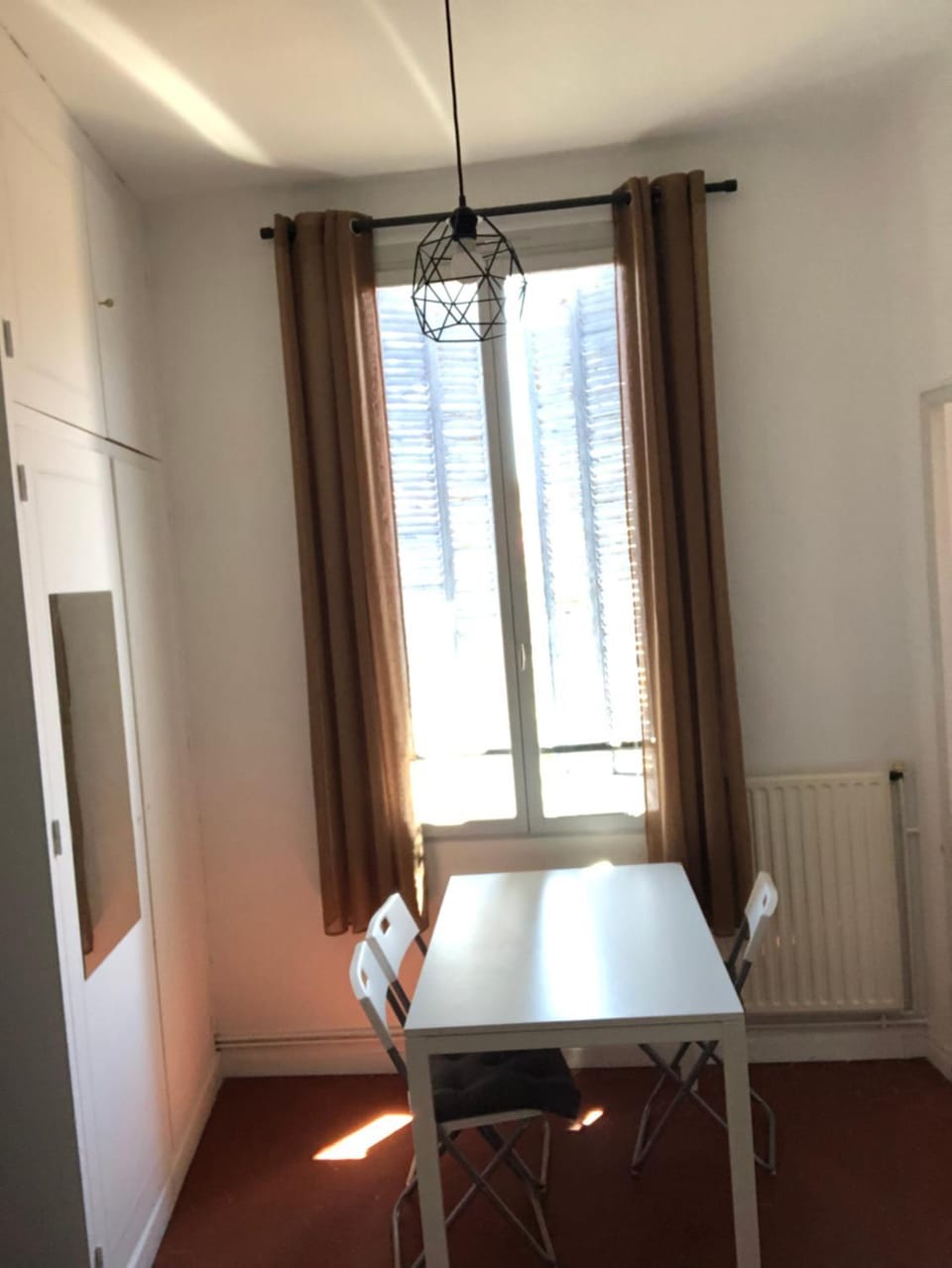 Appt fonctionnel au coeur du centre-ville Apartment in La Seyne-sur-Mer
