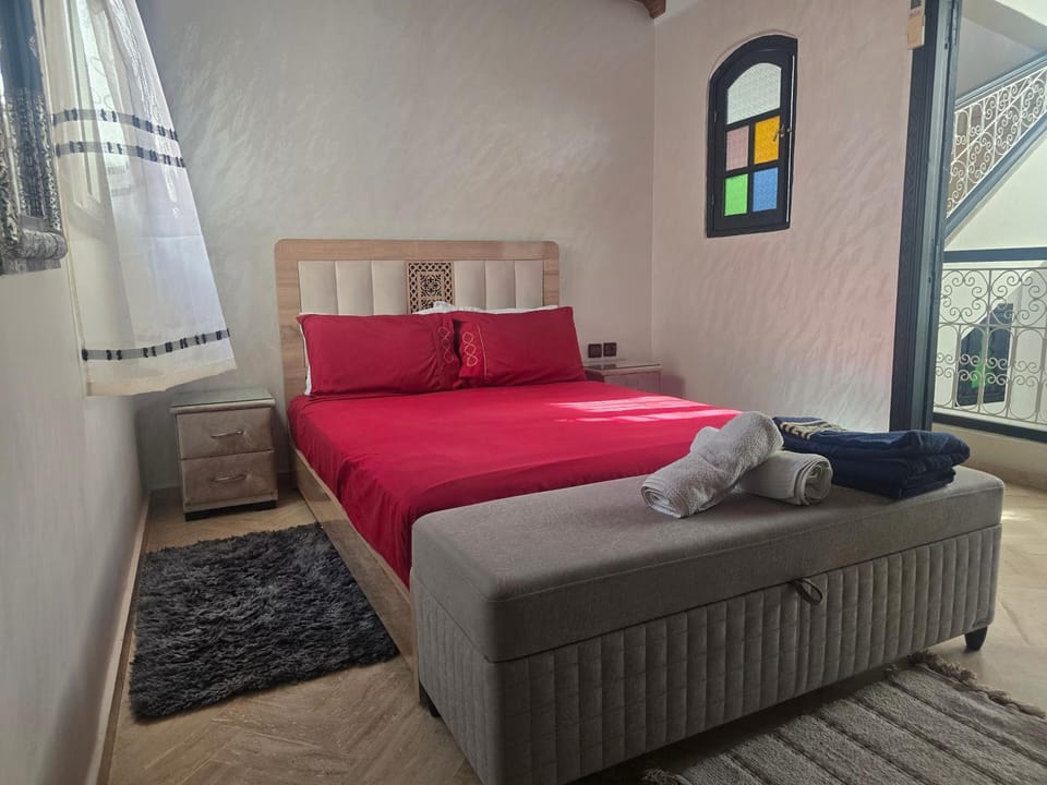 Bed, Bedroom