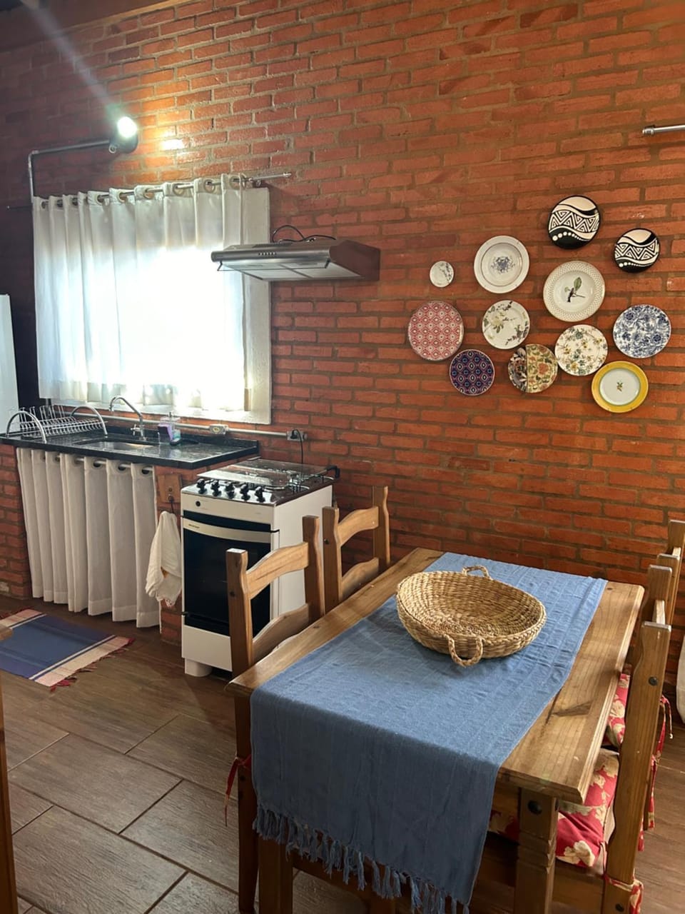 Casa Flor de Lis House in State of São Paulo