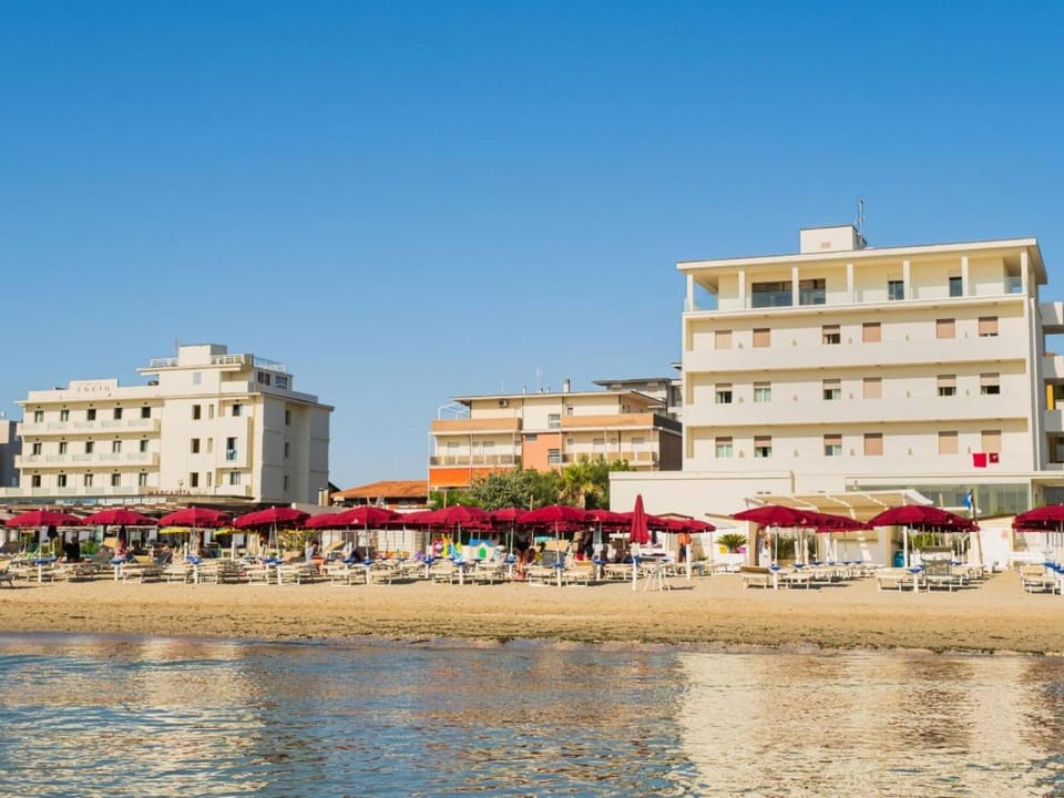 Hotel Tokio Village - Azzurro Club Hotel in Lido di Savio