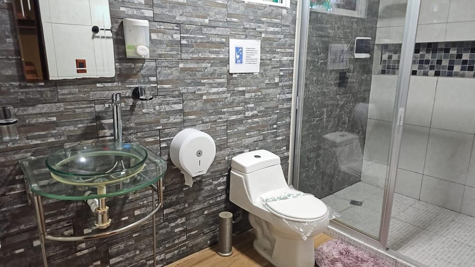 Shower, Bathroom, towels