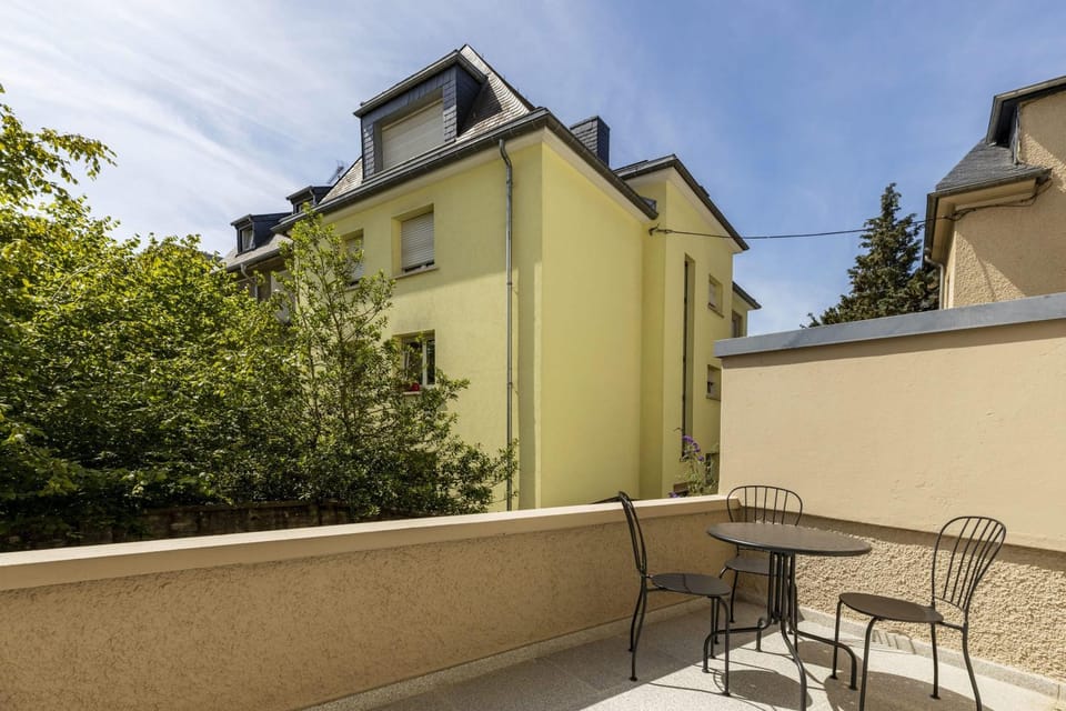 Property building, Day, View (from property/room), Balcony/Terrace