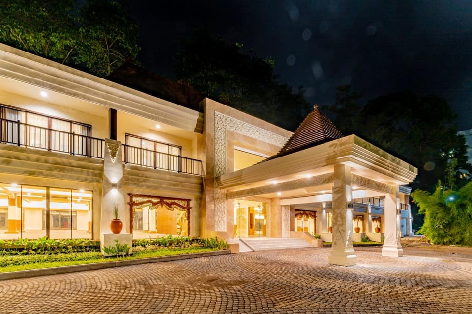 Property building, Night