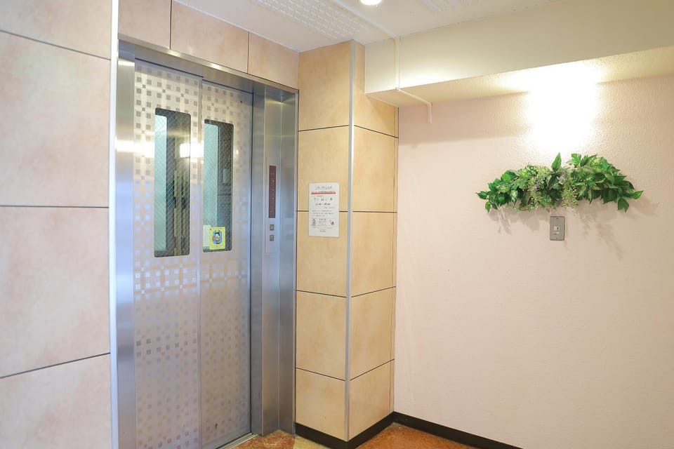 elevator