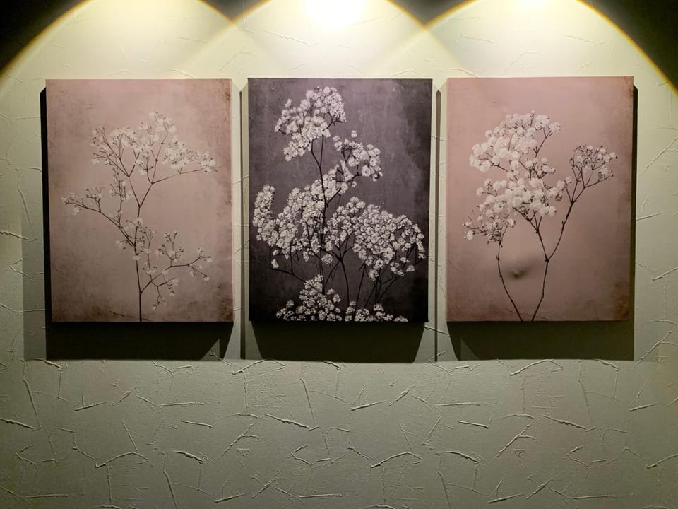 Living room, Decorative detail