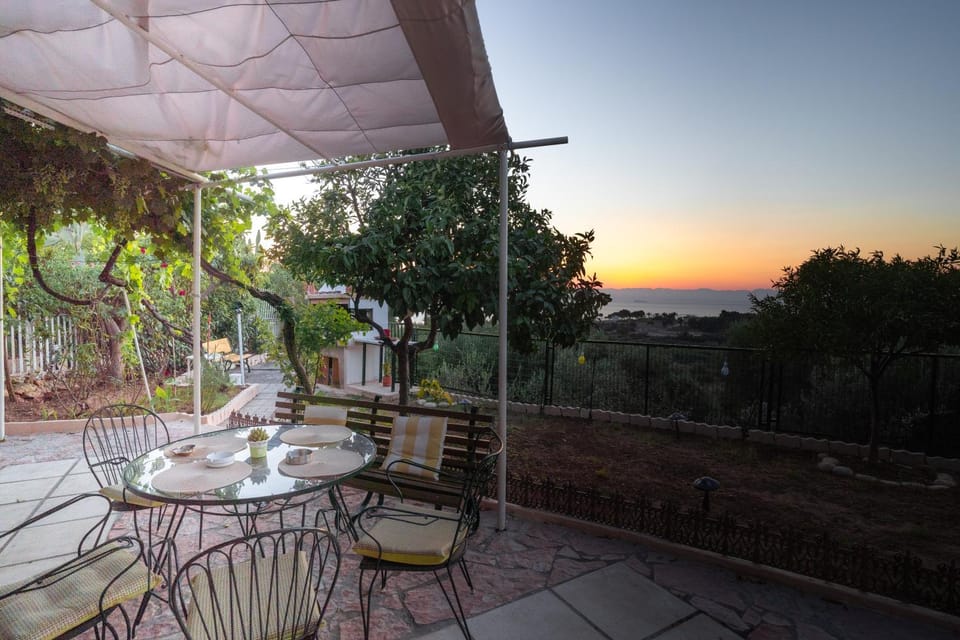 Christinas lighthouse House in Messenia