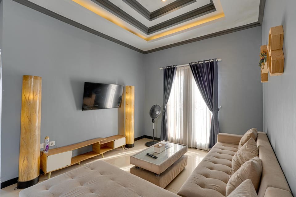 TV and multimedia, Living room, Seating area