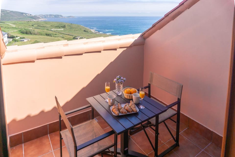 View (from property/room), Balcony/Terrace