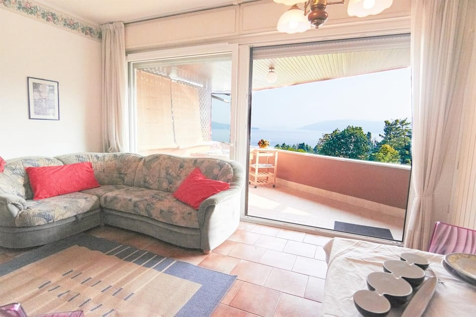 Balcony/Terrace, Living room