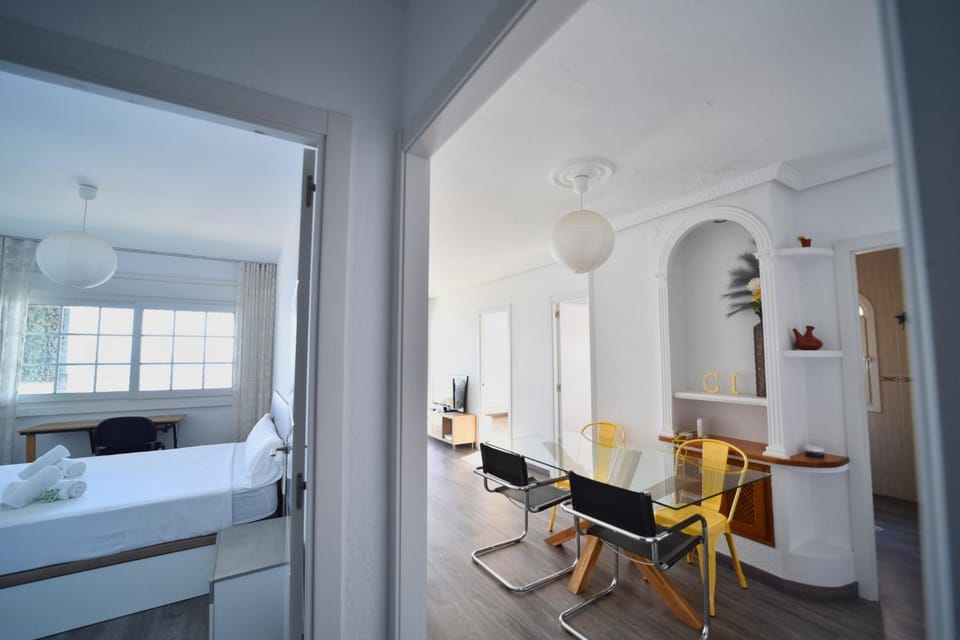 Dining area, Bedroom