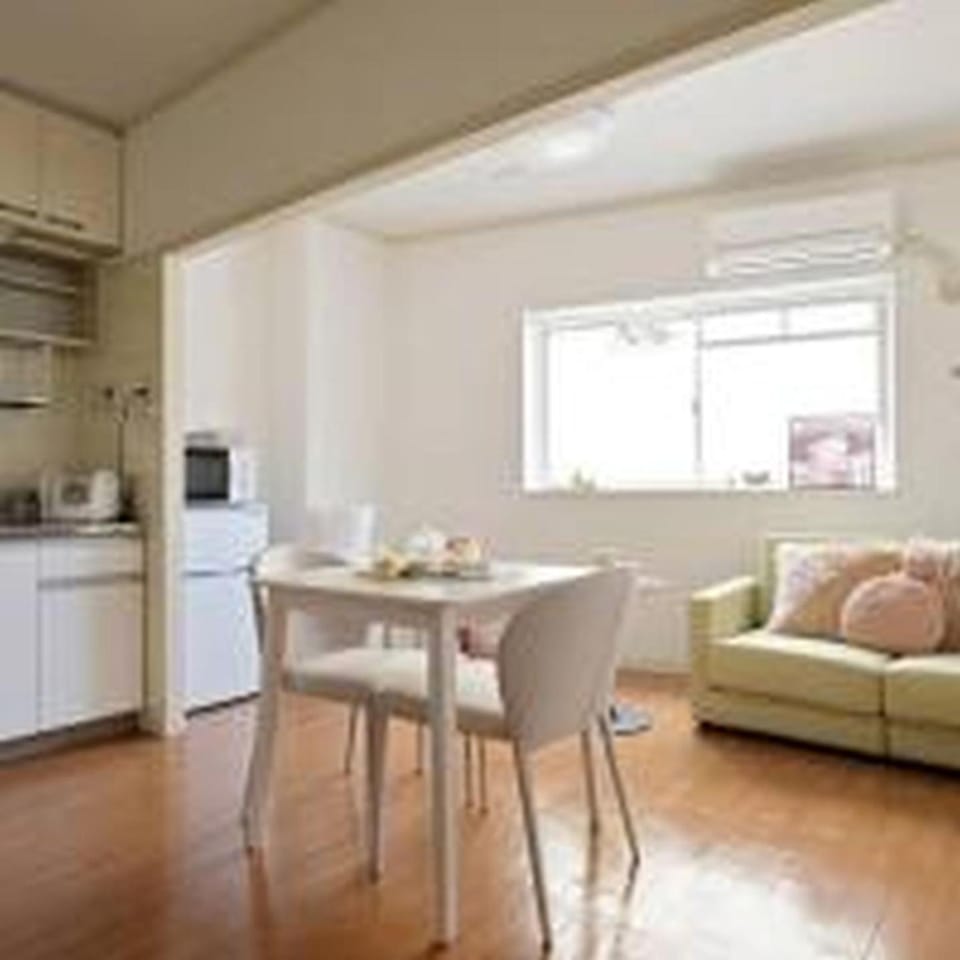 City Heights Shinosaka 201 シティハイツ新大阪 201 Apartment in Osaka