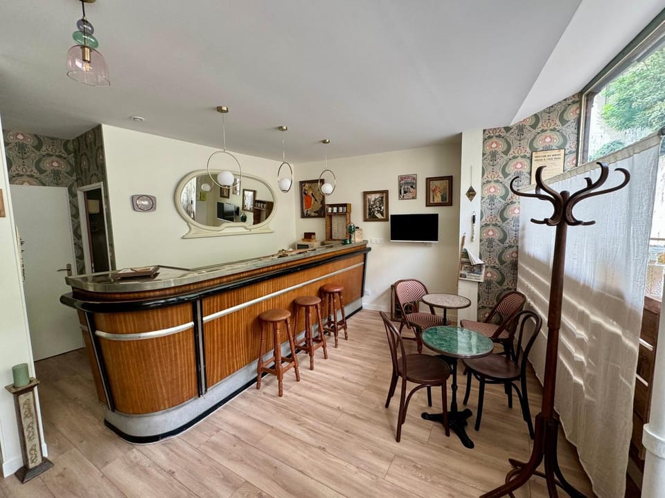 TV and multimedia, Kitchen or kitchenette, Lounge or bar