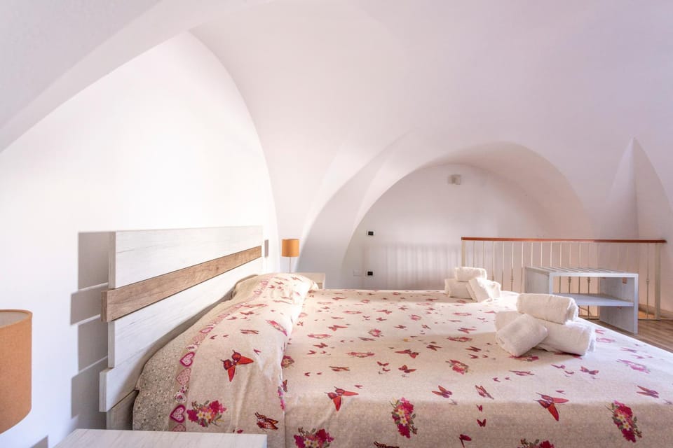 Property building, Living room, Bedroom