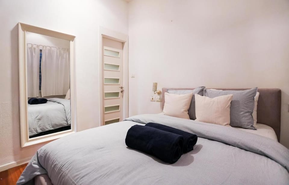 Shenkin Street 1BR Apartment Apartment in Tel Aviv-Yafo