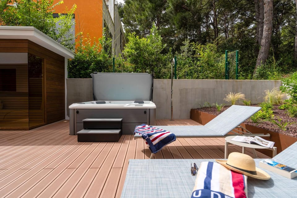 Patio, Balcony/Terrace