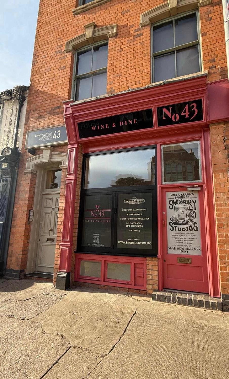 Property building, Street view