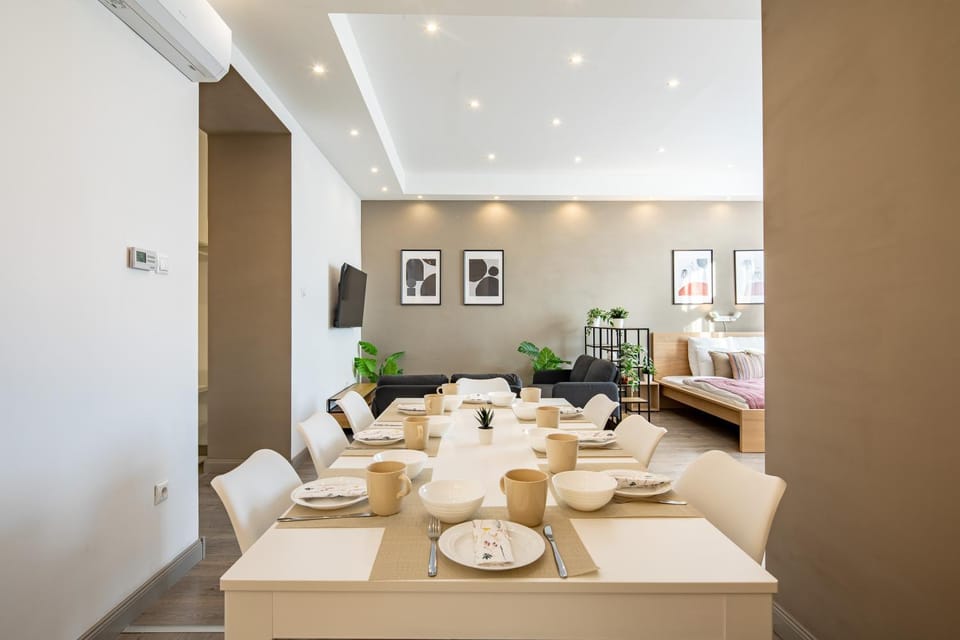 Alma - Sunny central three bedroom apartment Apartment in Budapest