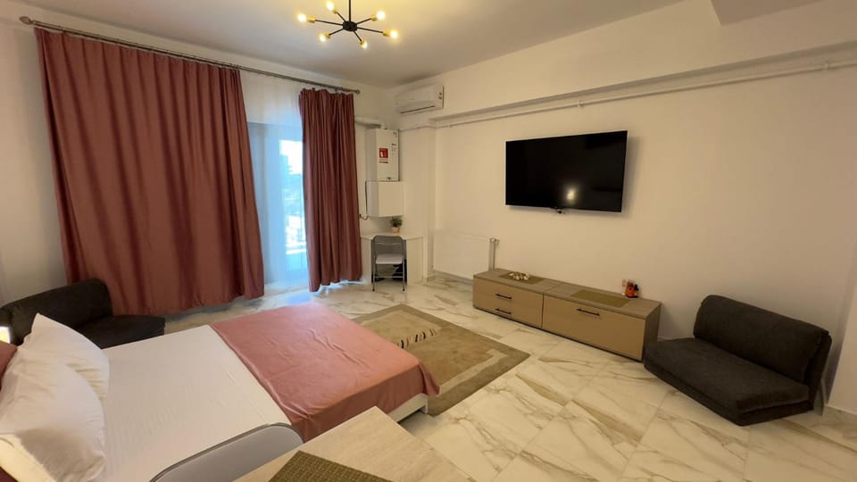TV and multimedia, air conditioner