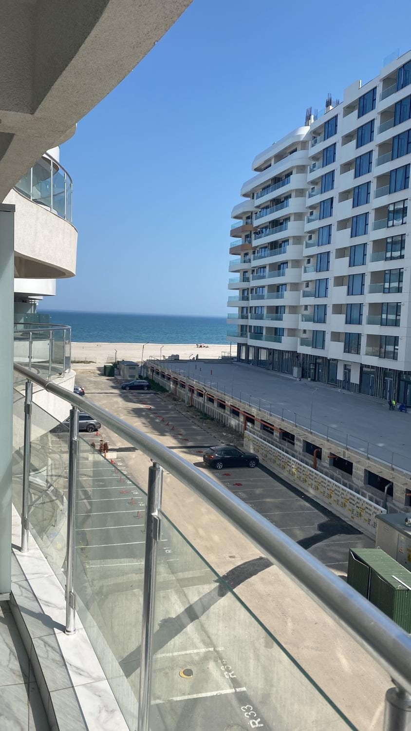 Sea Breeze Casa Del Mar Apartment in Constanta