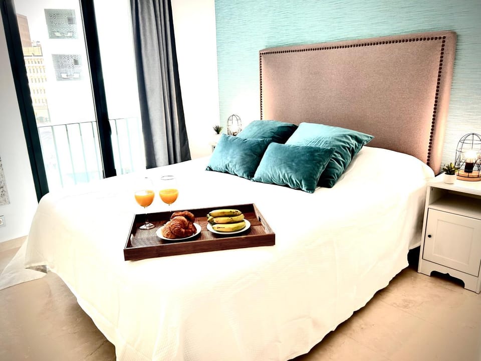 Bed, Photo of the whole room