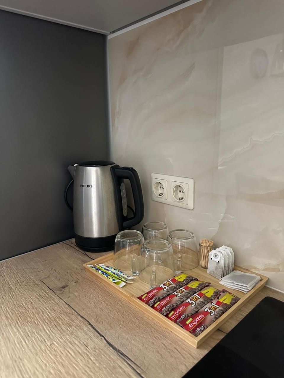 Coffee/tea facilities