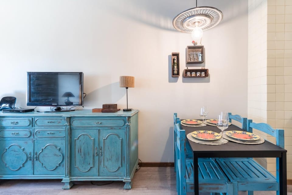 Woodwork Apartment Apartment in Porto