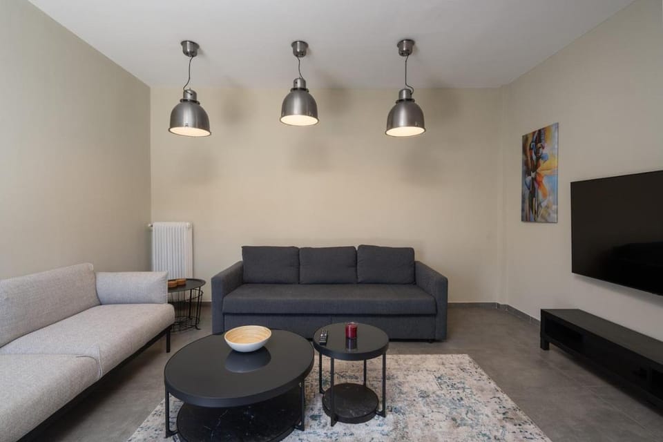 Communal lounge/ TV room, Living room