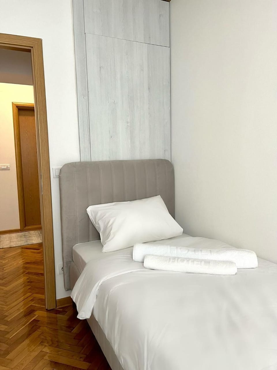 Bed, Photo of the whole room, Bedroom, towels, wardrobe