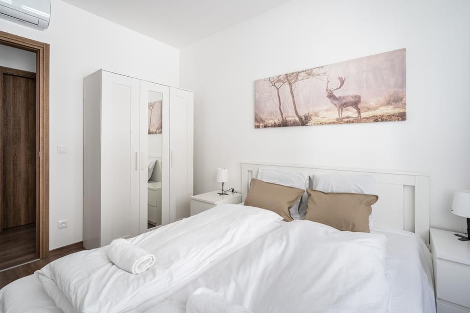 Corviana Apartments with balcony Apartment in Budapest