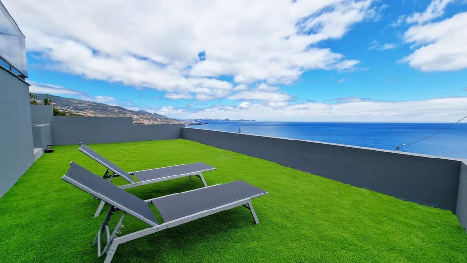 Azure Serenity Villa by LovelyStay Villa in Madeira District