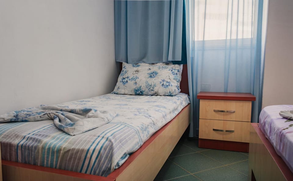 Bed, Bedroom, wardrobe