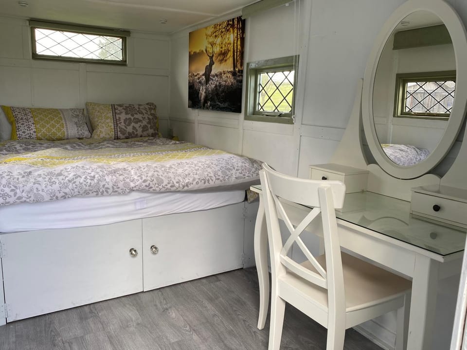 Shepherd Huts on a Farmstay Campground/ 
RV Resort in Test Valley District