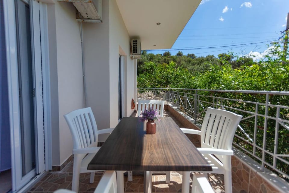 Day, View (from property/room), Balcony/Terrace, Dining area