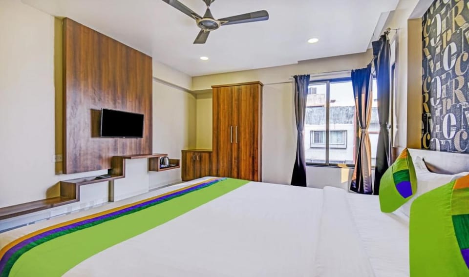 Hotel Royal Star Taj family Stay Bed and Breakfast in Agra