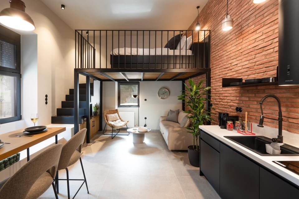 Kitchen or kitchenette, Living room, Dining area