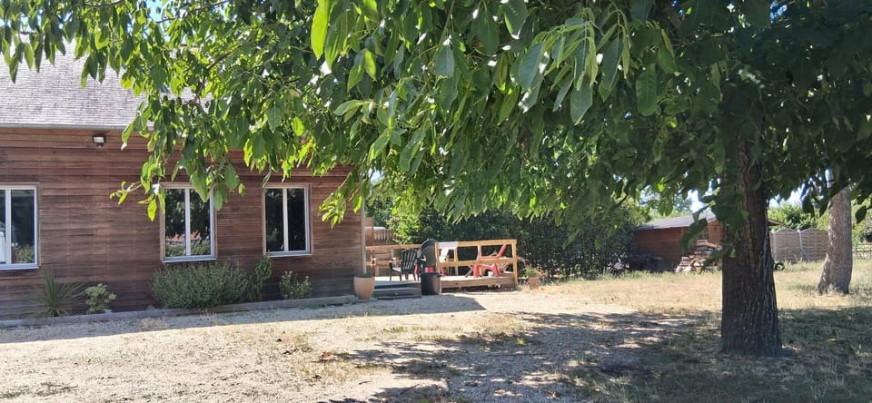 L'atelier mazé milon House in Pays de la Loire