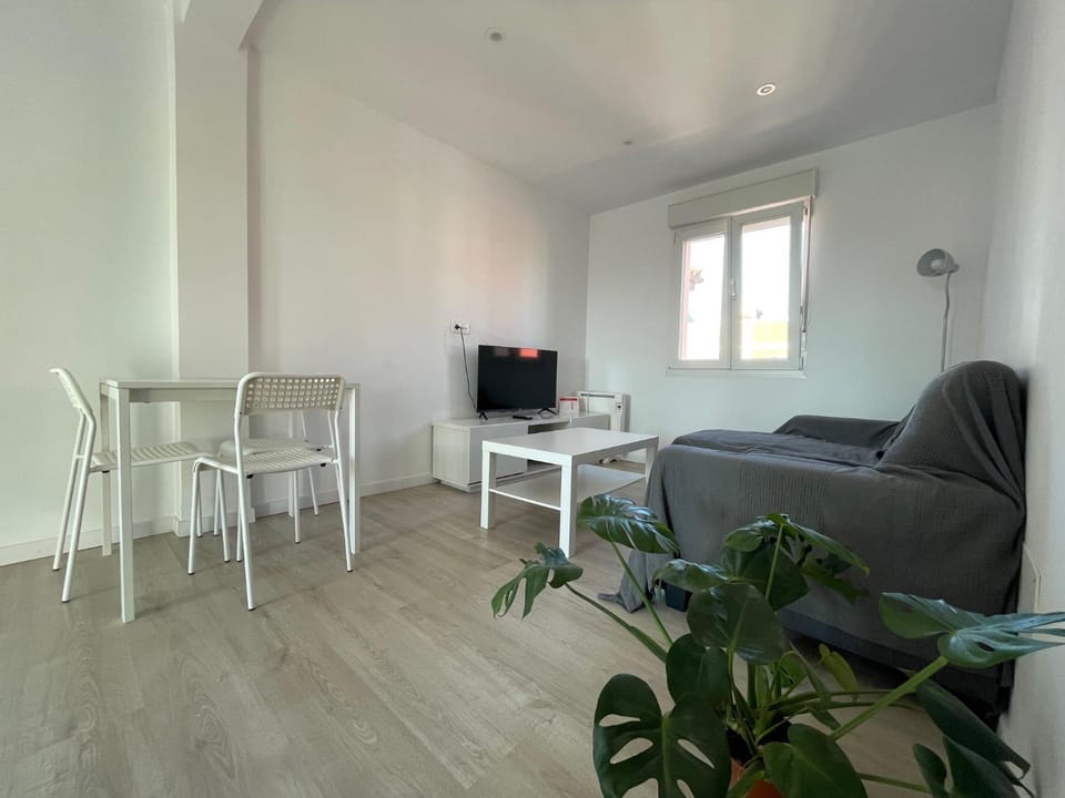 Apartamento amplio cerca del Centro Apartment in Santander