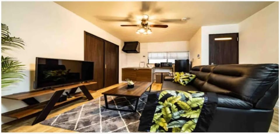 TV and multimedia, Living room, Dining area
