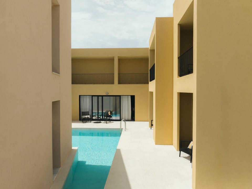 Pool view, Swimming pool