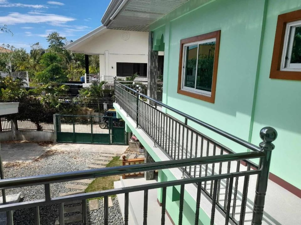 View (from property/room), Balcony/Terrace