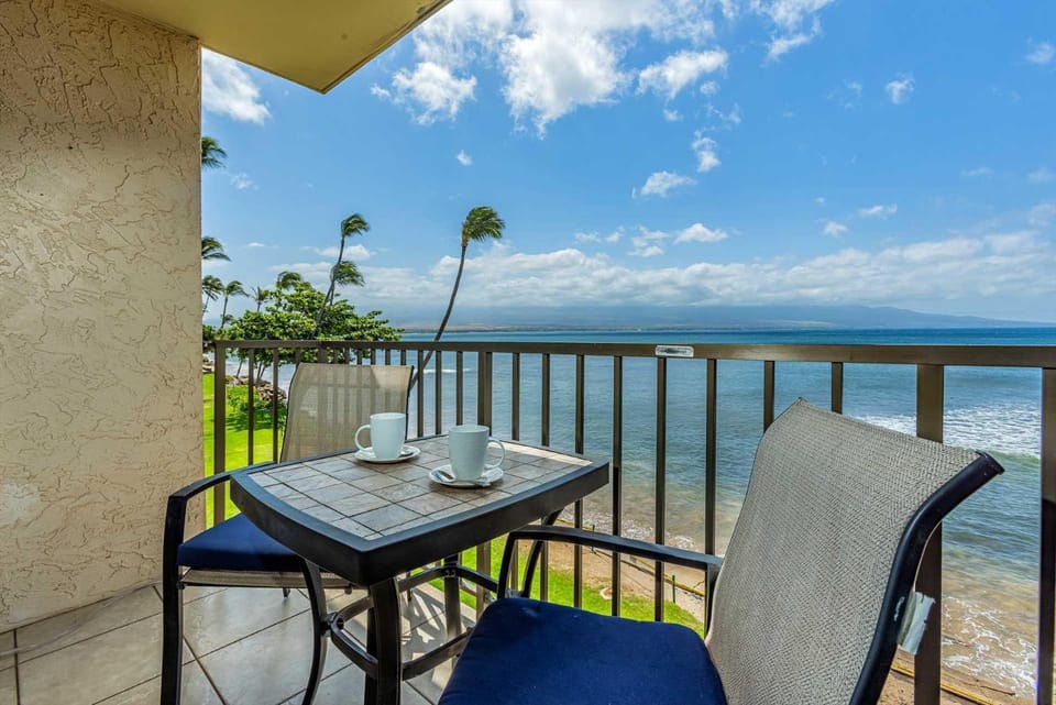 Kanai A Nalu 302 House in Maalaea