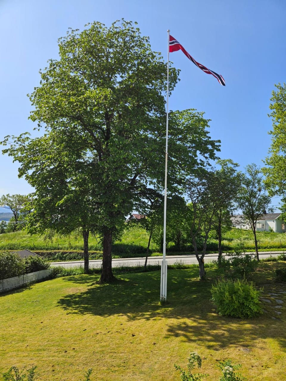 Garden view, Garden view