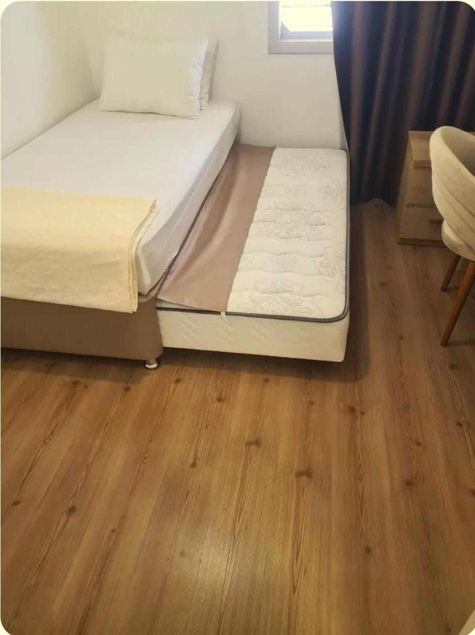 Centrally Located Apartment with Hotel-Style Privileges Apartment in Famagusta