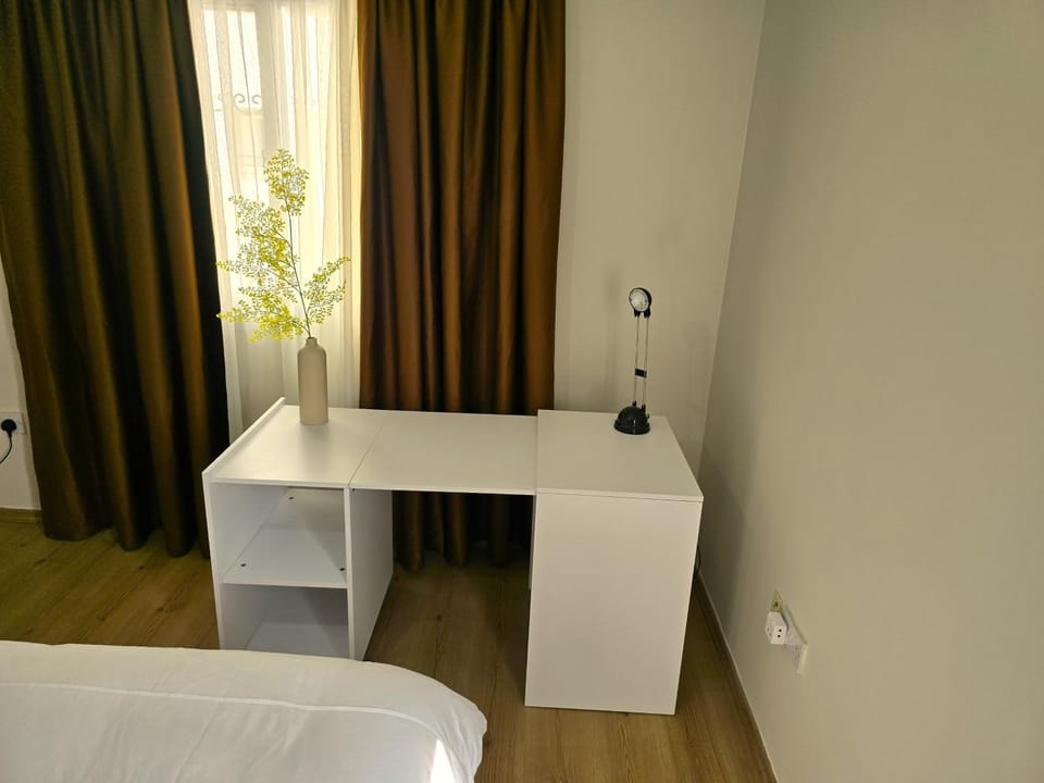 Centrally Located Apartment with Hotel-Style Privileges Apartment in Famagusta