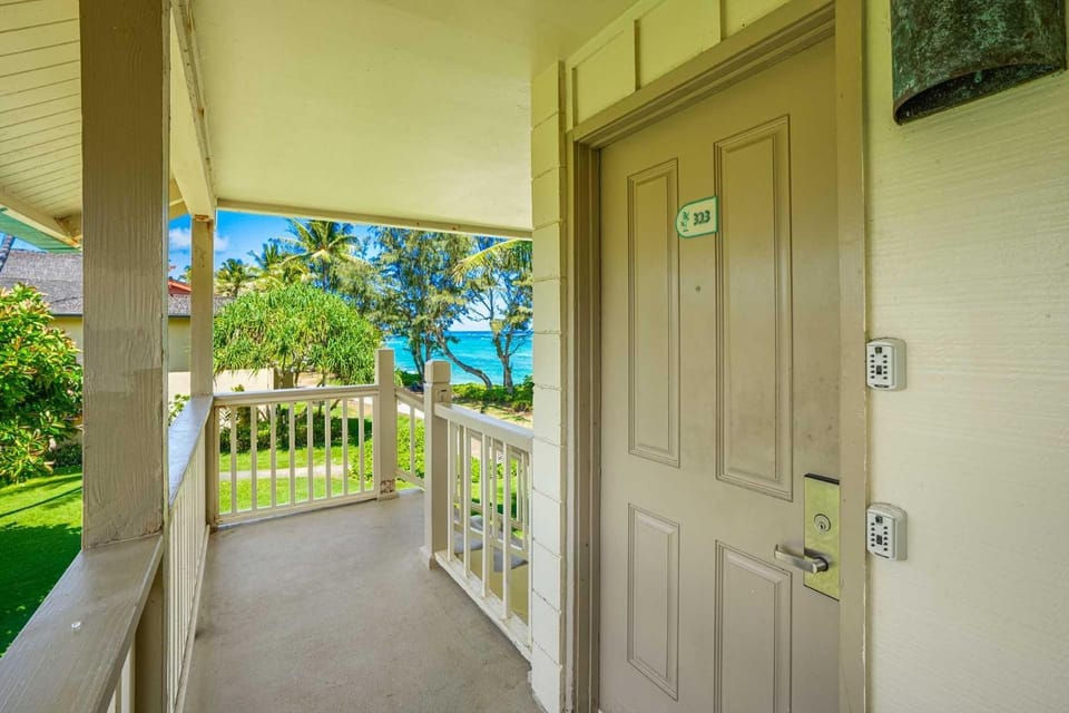 Islander on the Beach 323 Apartment in Waipouli Beach