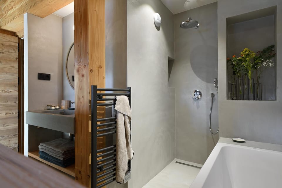 Shower, Bathroom, towels