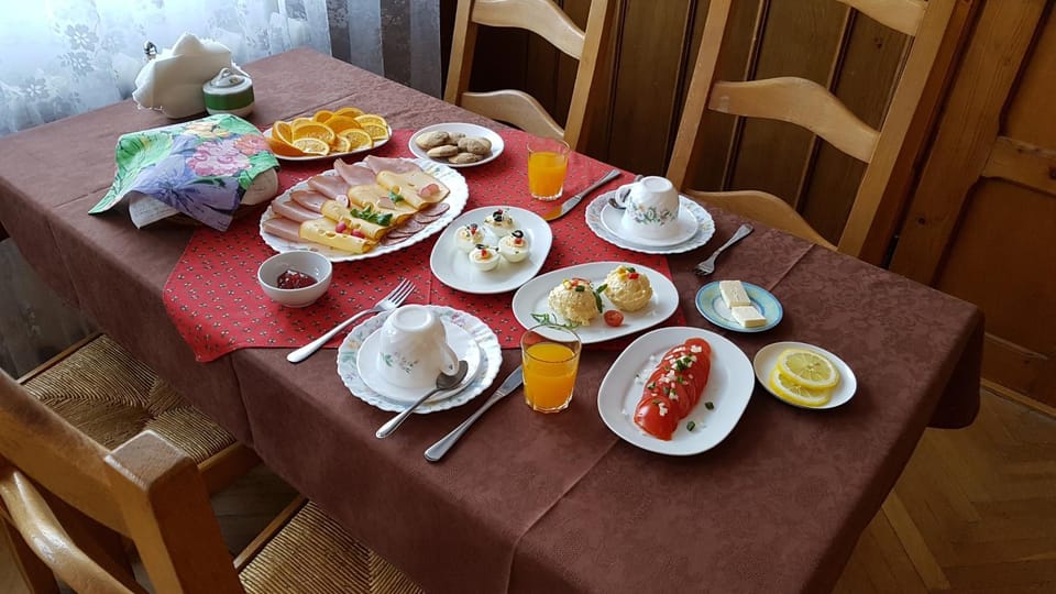 Continental breakfast