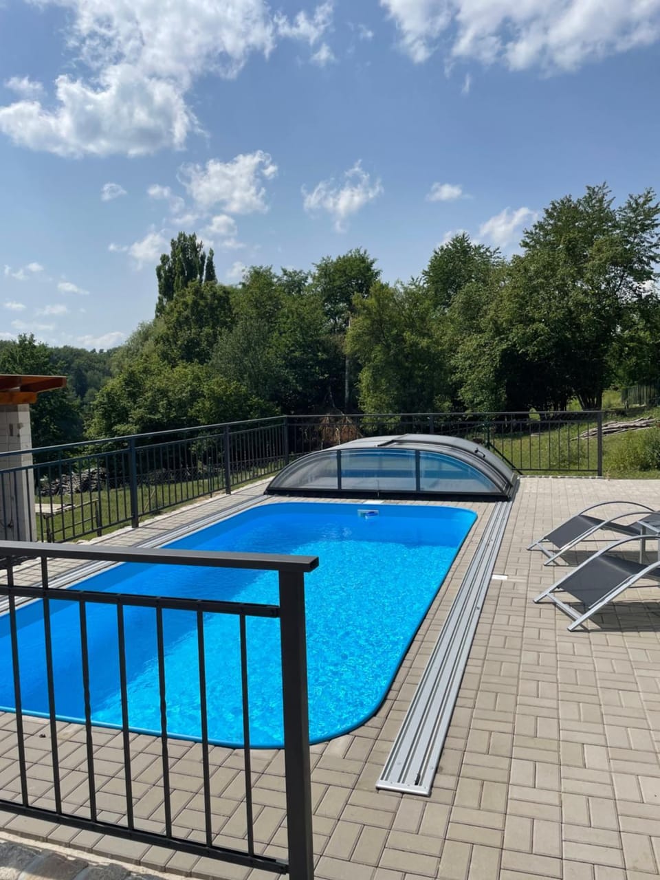 Balcony/Terrace, Swimming pool